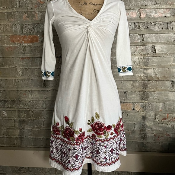 SOLD ❌ NWOT Johnny Was White Embroidery Floral Rose Twist Dress XS - Picture 2 of 8
